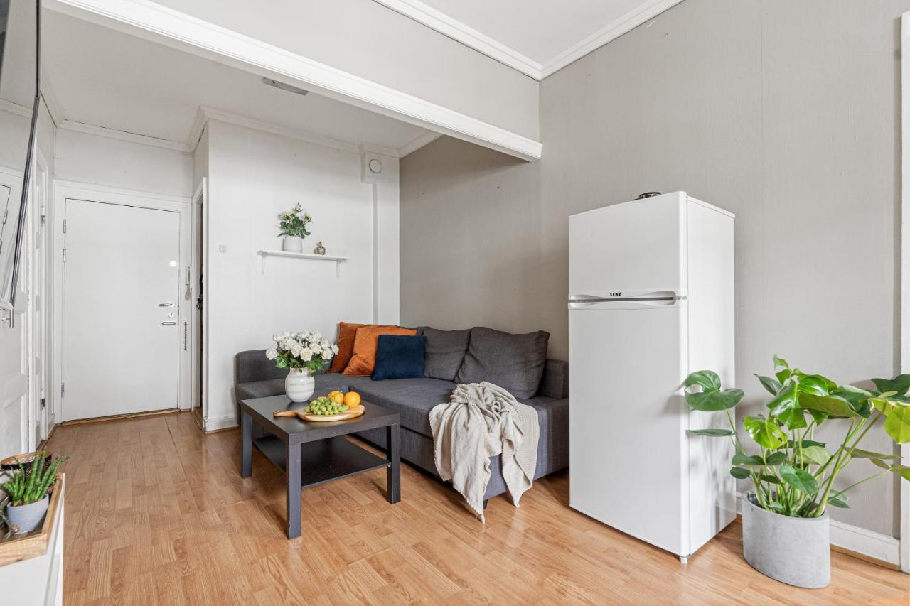 Small And Cheap - 6 Ppl - Super Central - Balcony Oslo Bagian luar foto
